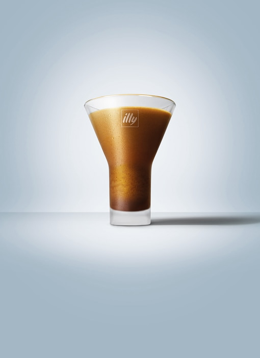 illy Malaysia Brew at Home Espresso Freddo Shakerato Recipe - Cold and refreshing coffee recipes