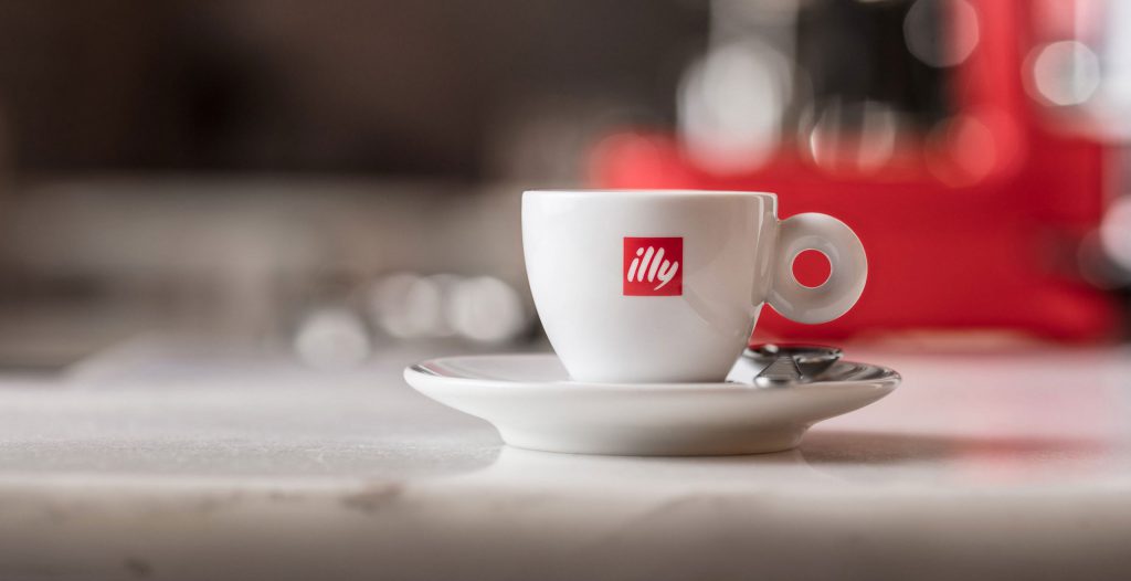 illy live app-illy white coffee cup